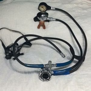 Dacor regulator with octopus & pressure gauge